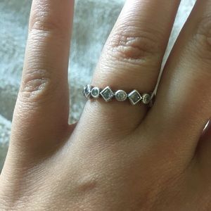 PANDORA RING